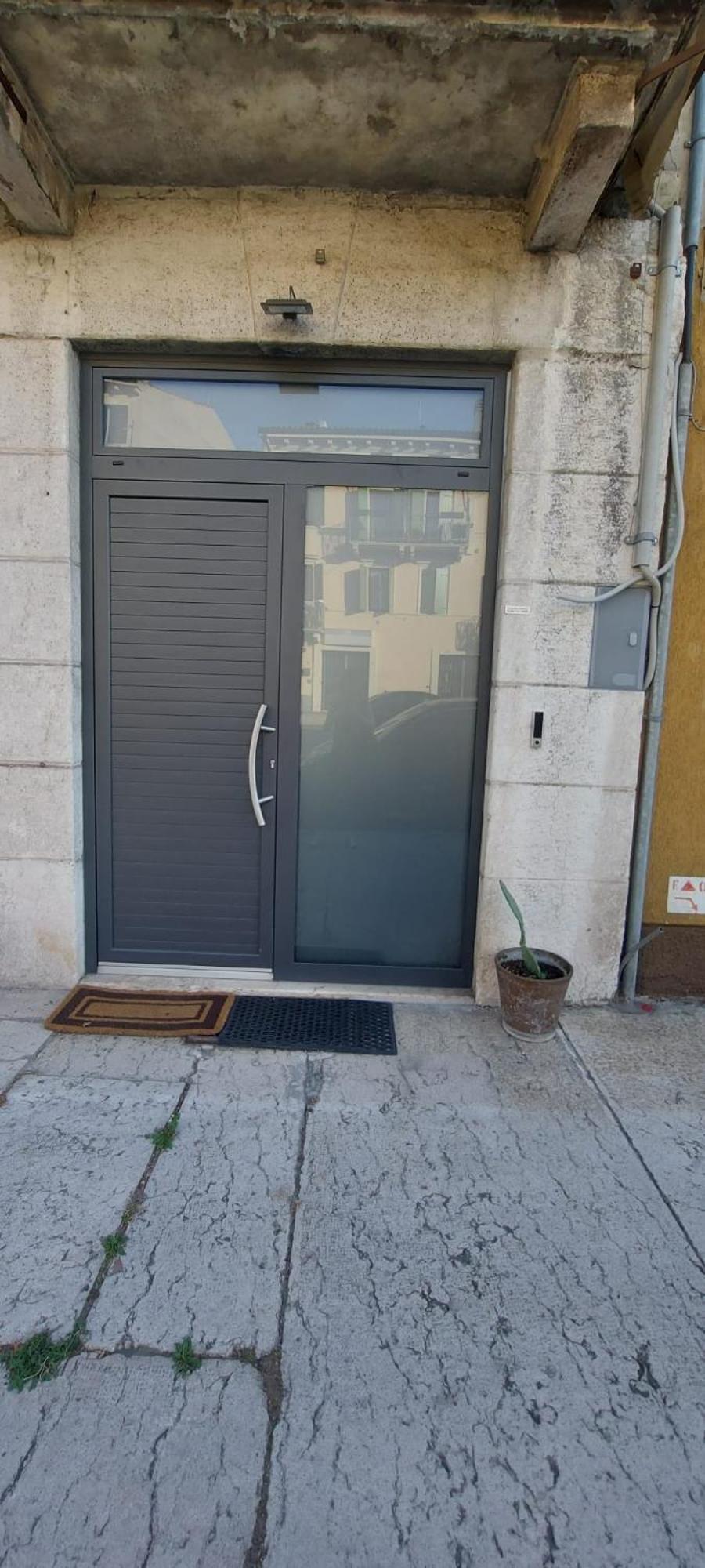 Monolocale Trainspotting Apartman Verona Kültér fotó